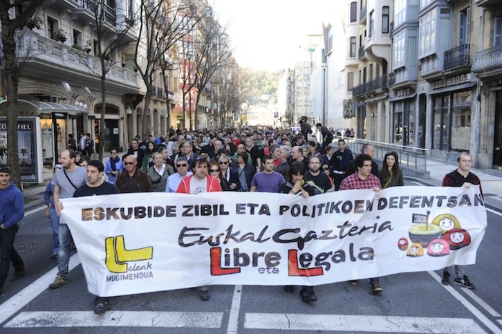 Marcha de apoyo a los jóvenes que se celebró el 9 de marzo en Donostia. (Gari GARAIALDE/ARGAZKI PRESS)