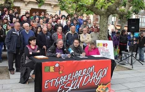 «¿Usted está de acuerdo con que Etxarri Aranatz como municipio de Euskal Herria forme parte de un nuevo estado independiente en Europa?» 20130624_etxarri