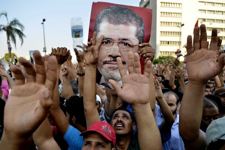 Los seguidores de Morsi han salido a la calle  a protestar por su derrocamiento. (AFP)