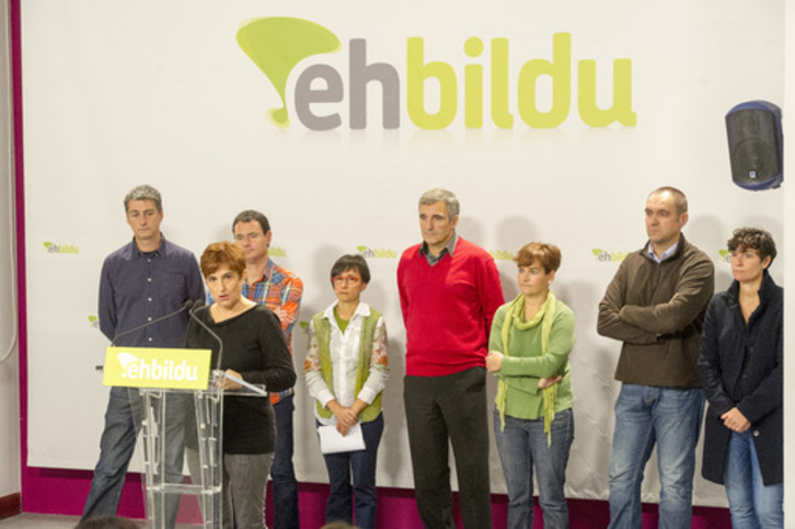 Rueda de prensa ofrecida este martes por EH Bildu con la intervención de Maite Ubiria. (Gorka RUBIO/ARGAZKI PRESS)