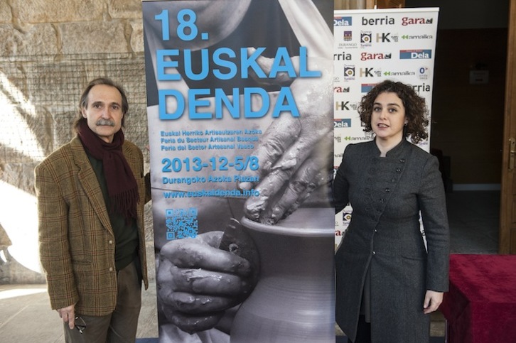 Bernat Vidal y Olatz Pujana, en la presentación de Euskal Denda. (Jon HERNÁEZ/ARGAZKI PRESS)
