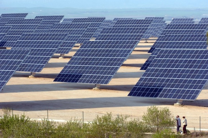 ‘Huerto solar’ en Milagro, un tipo de instalaciones inviables con la legislación actual. (Juan Carlos RUIZ/ARGAZKI PRESS)