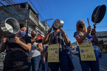 Protesta contra el hambre y la carestía de la vida en Brasil. 