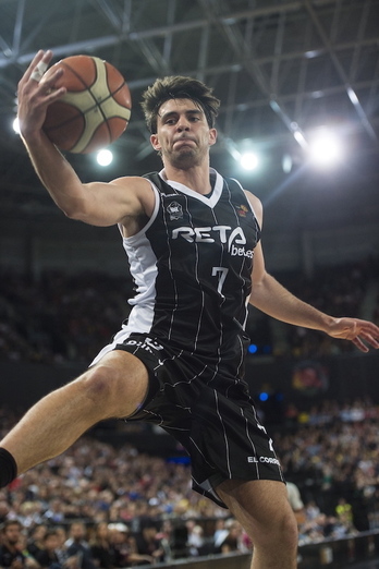Tomeu Rigo seguirá en Bilbao Basket, pese a su prolongado martirio de lesiones.