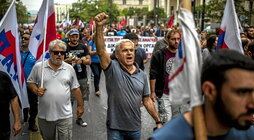 Manifestación en Atenas contra las medidas de austeridad, en el marco de una huelga.